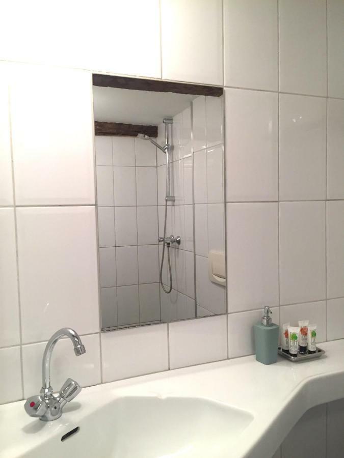 Inn Old Amsterdam B&B ภายนอก รูปภาพ